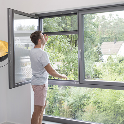 Fliegengitter für Fenster: Dreh- und Pendelfenster